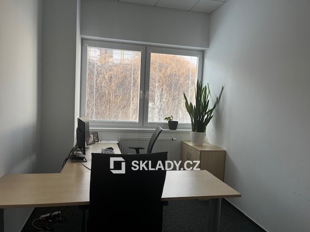 kanceláře 250 m2 (5)