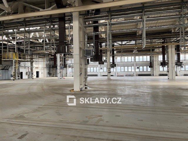 Hala - Brno Líšeň 6.000 m2
