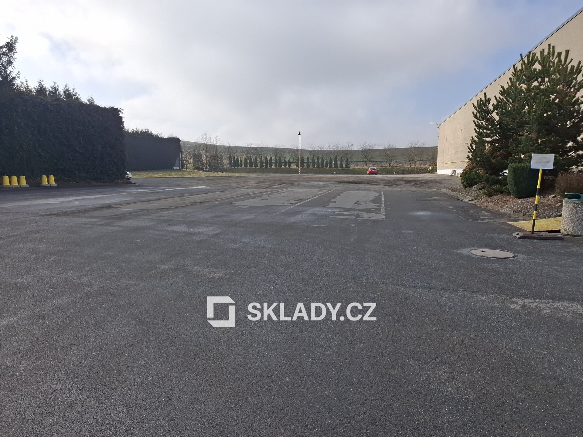 Nový Jičín - odstavná plocha - 1600 m2