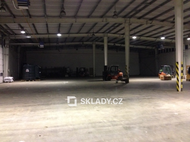 hala 2 000 m2 - Most (9)