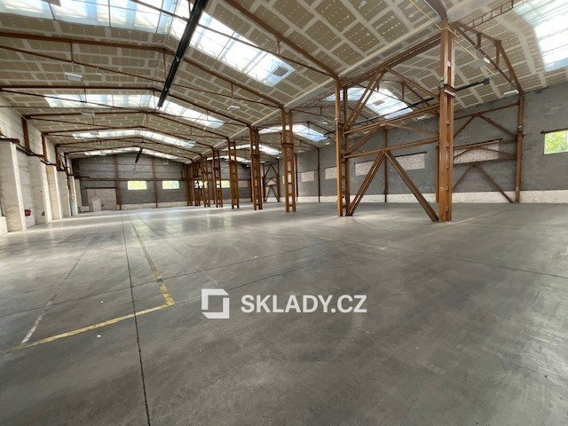Haly  - Bystřany - 1.500, 3. 000 m2 (10)