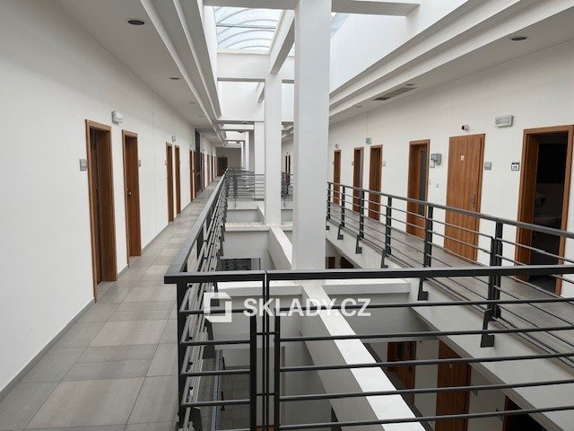 Administrativní budova - kanceláře (8)