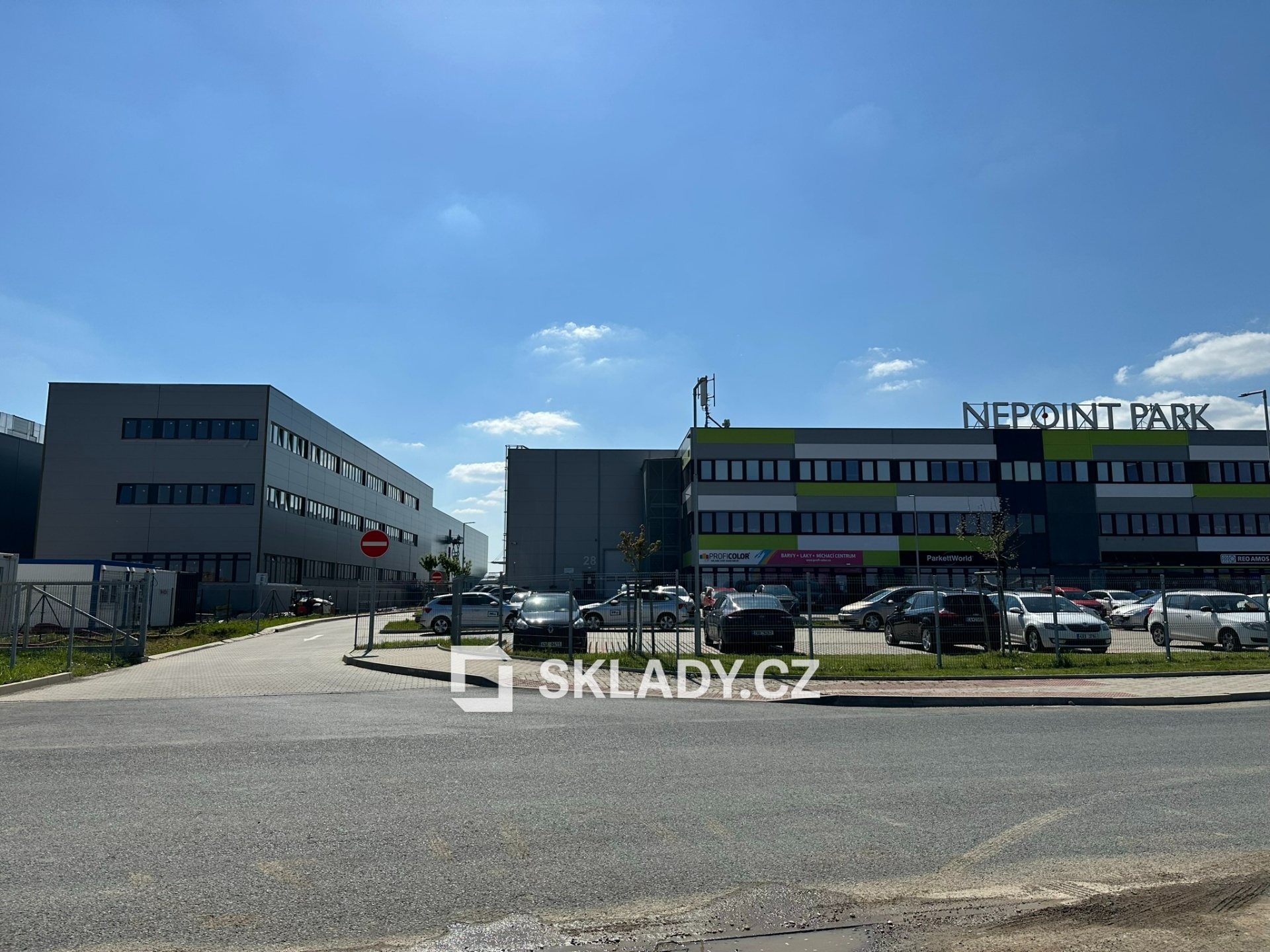 sklad v patrech (7)