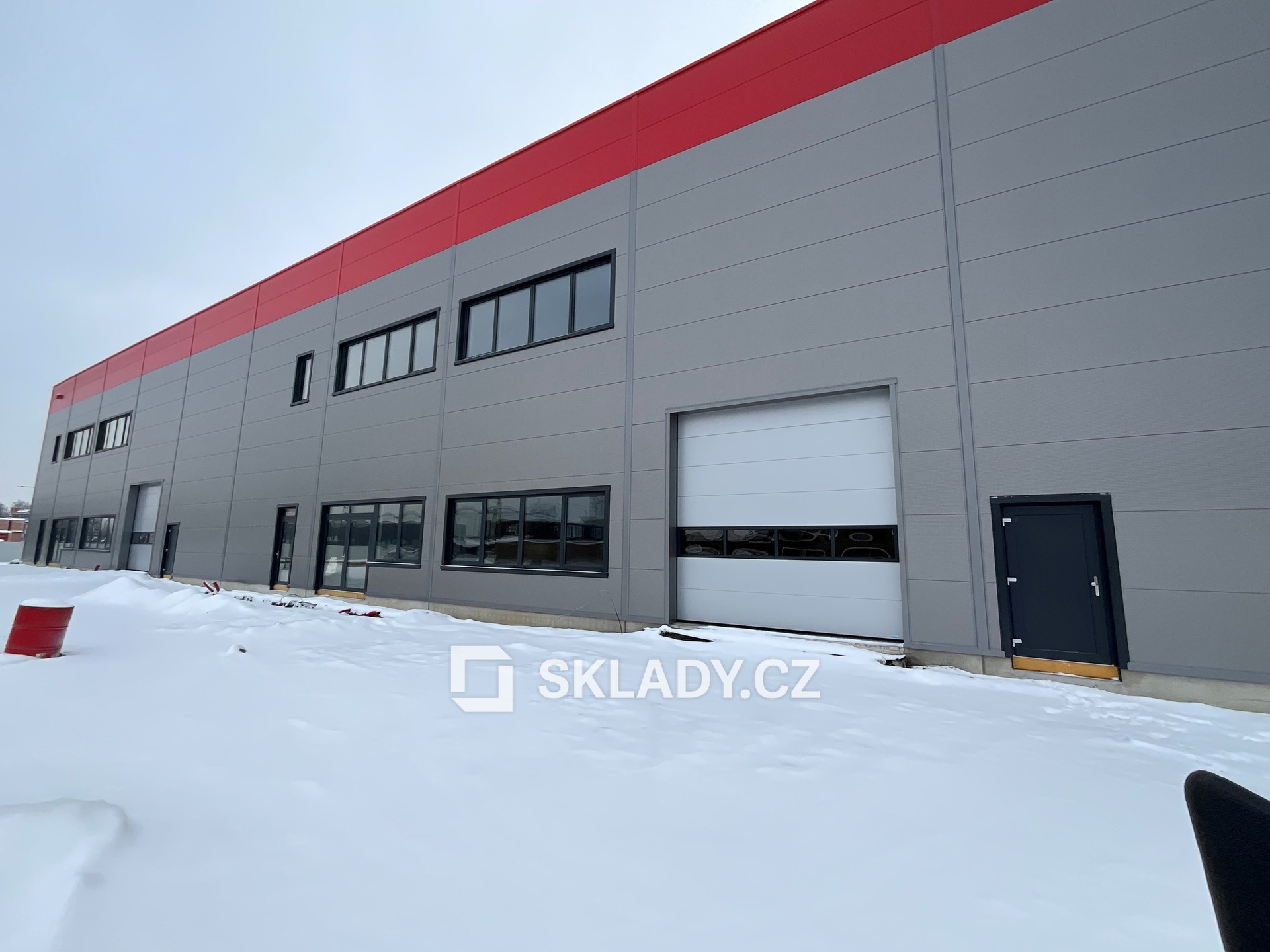 Hala 3.600 m2 - Kralupy (6)