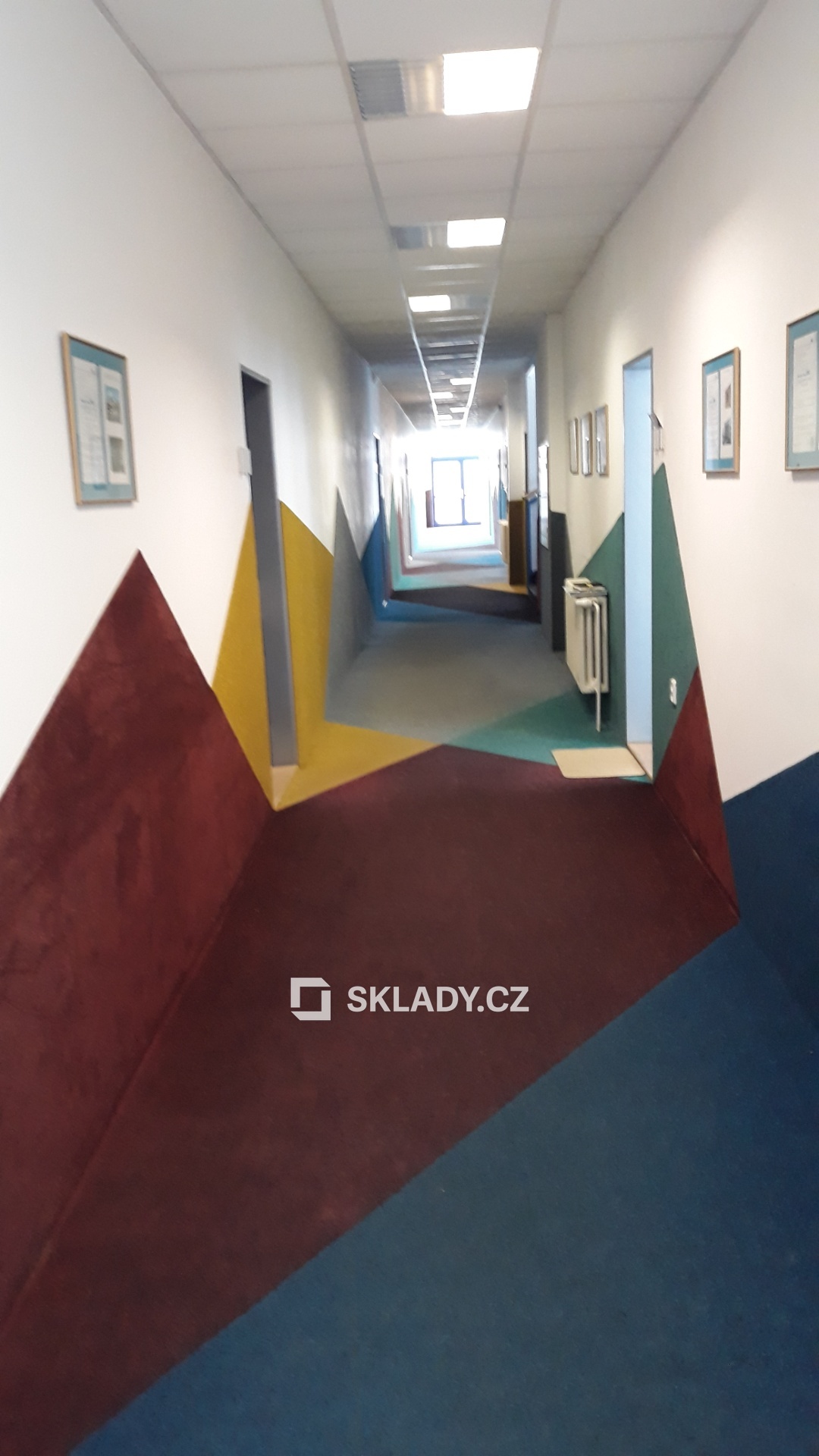 Kanceláře 375 m2 (1)