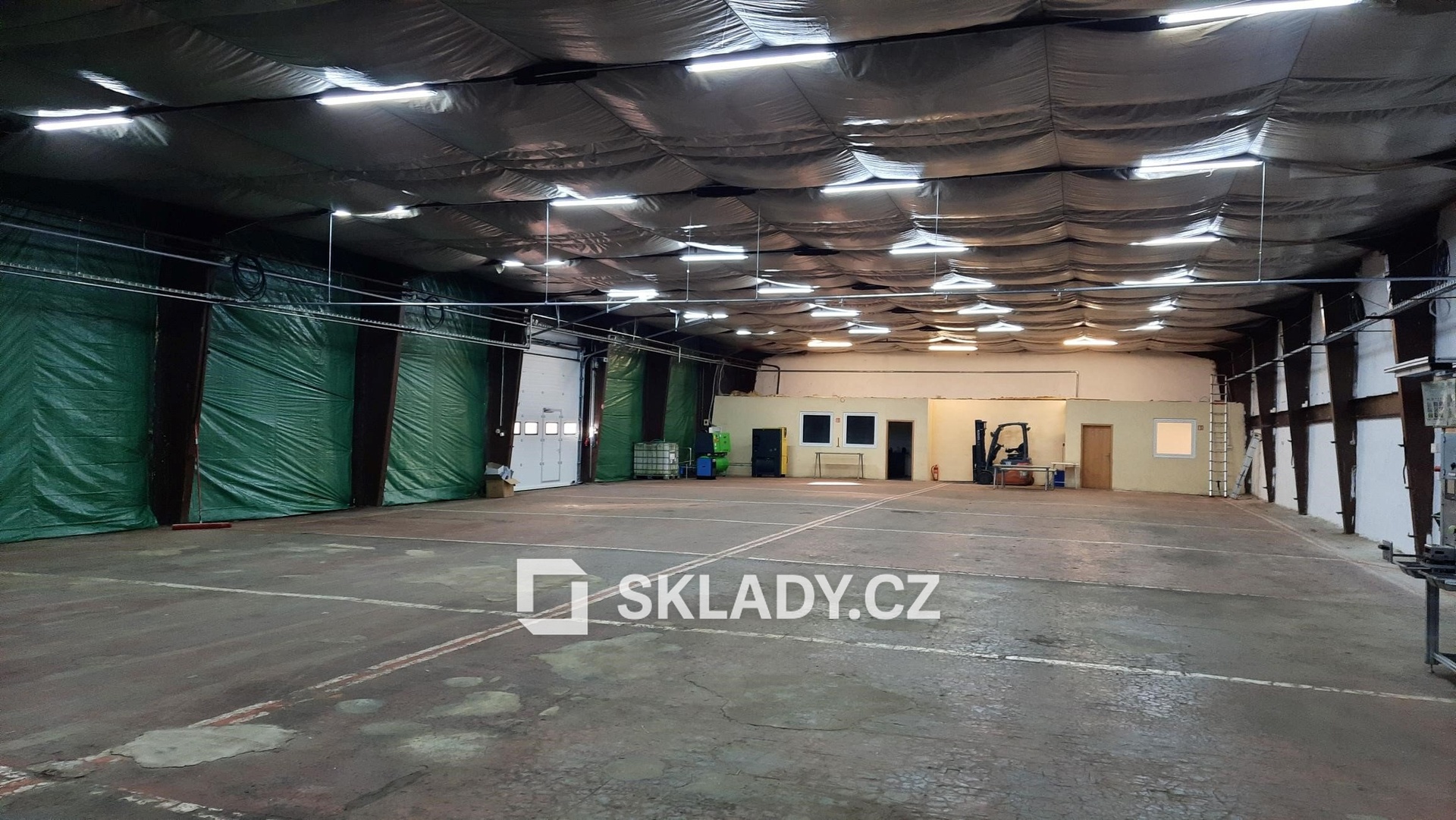 hala 1.5000 m2