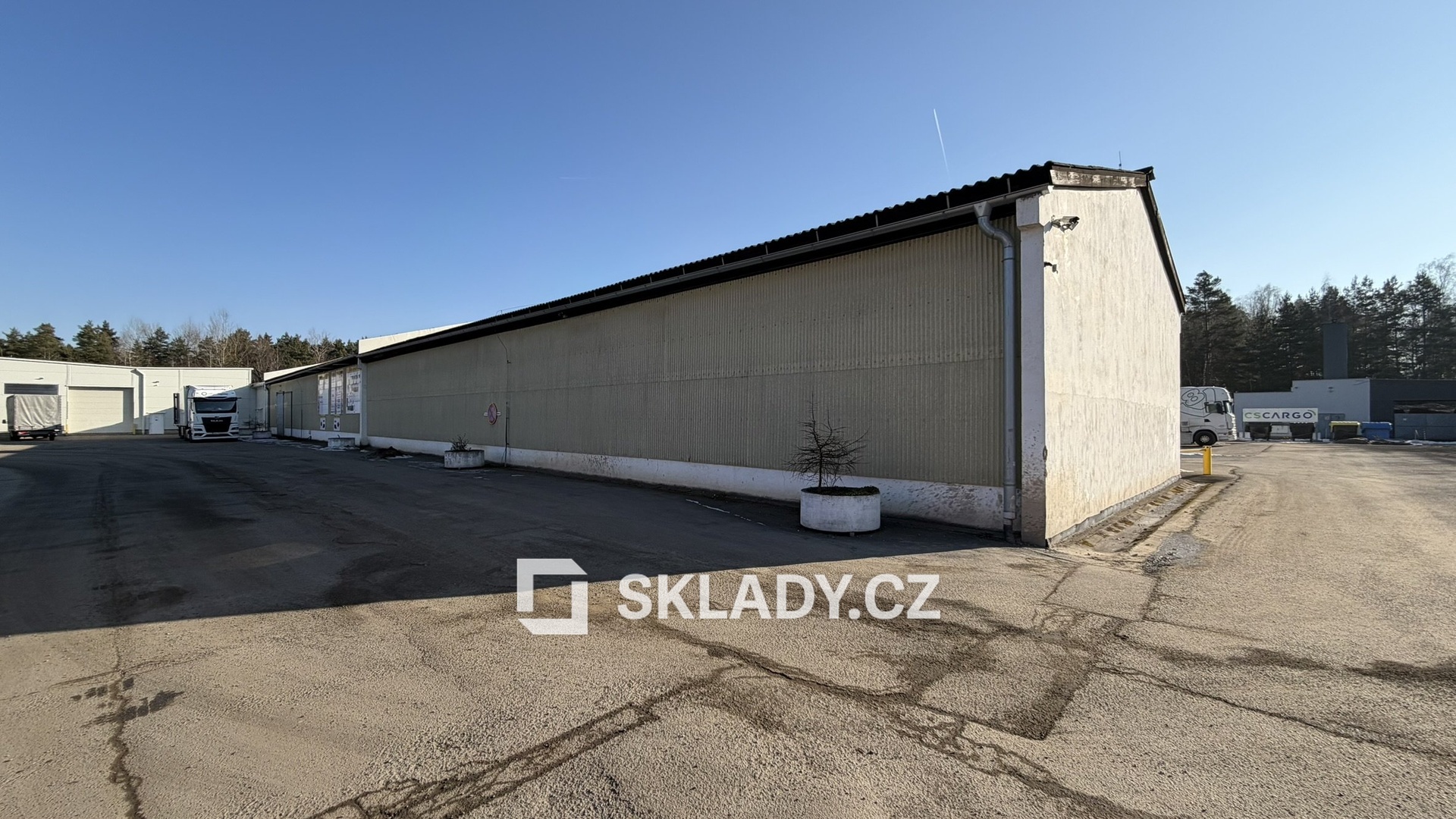 sklad - 745 m2 (6)
