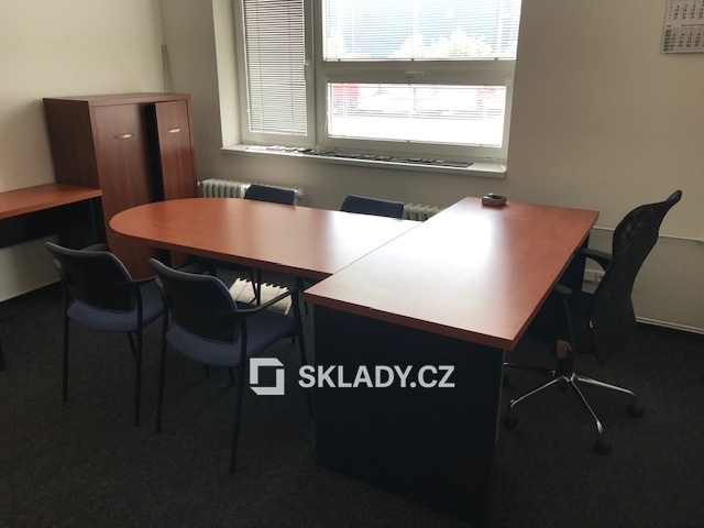 Kanceláře (6)