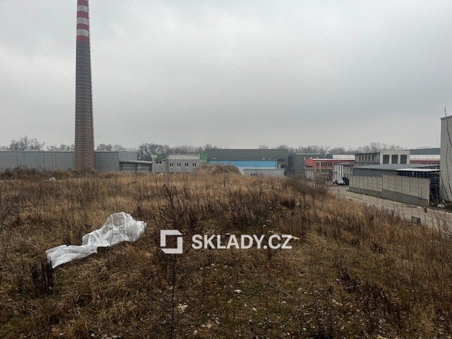 Pozemek 16 940 m2 - Bratislava (2)