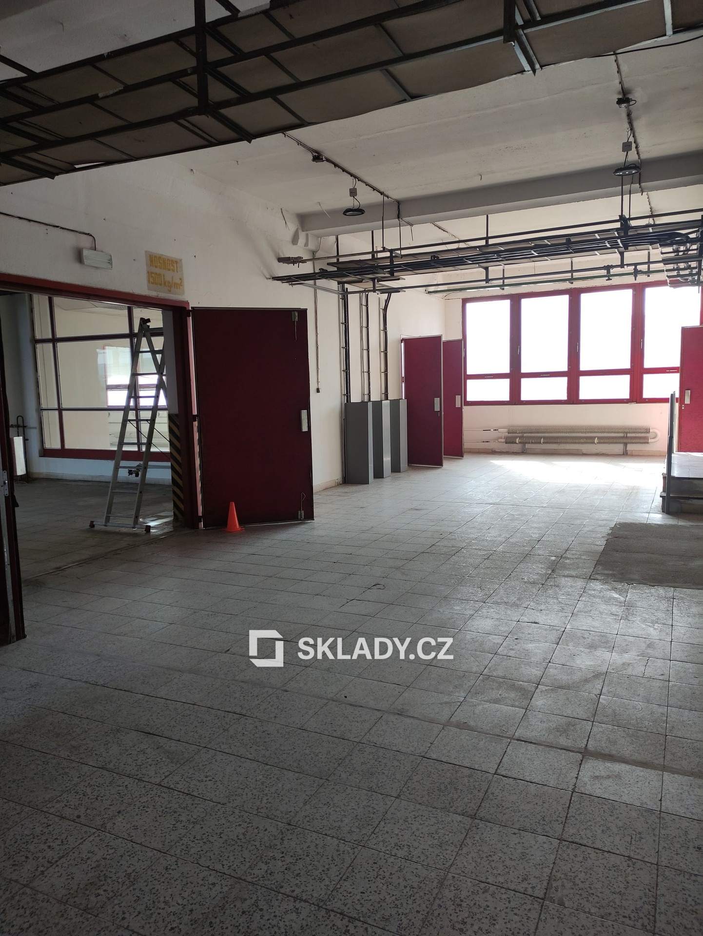 sklad 604 m2 (18)