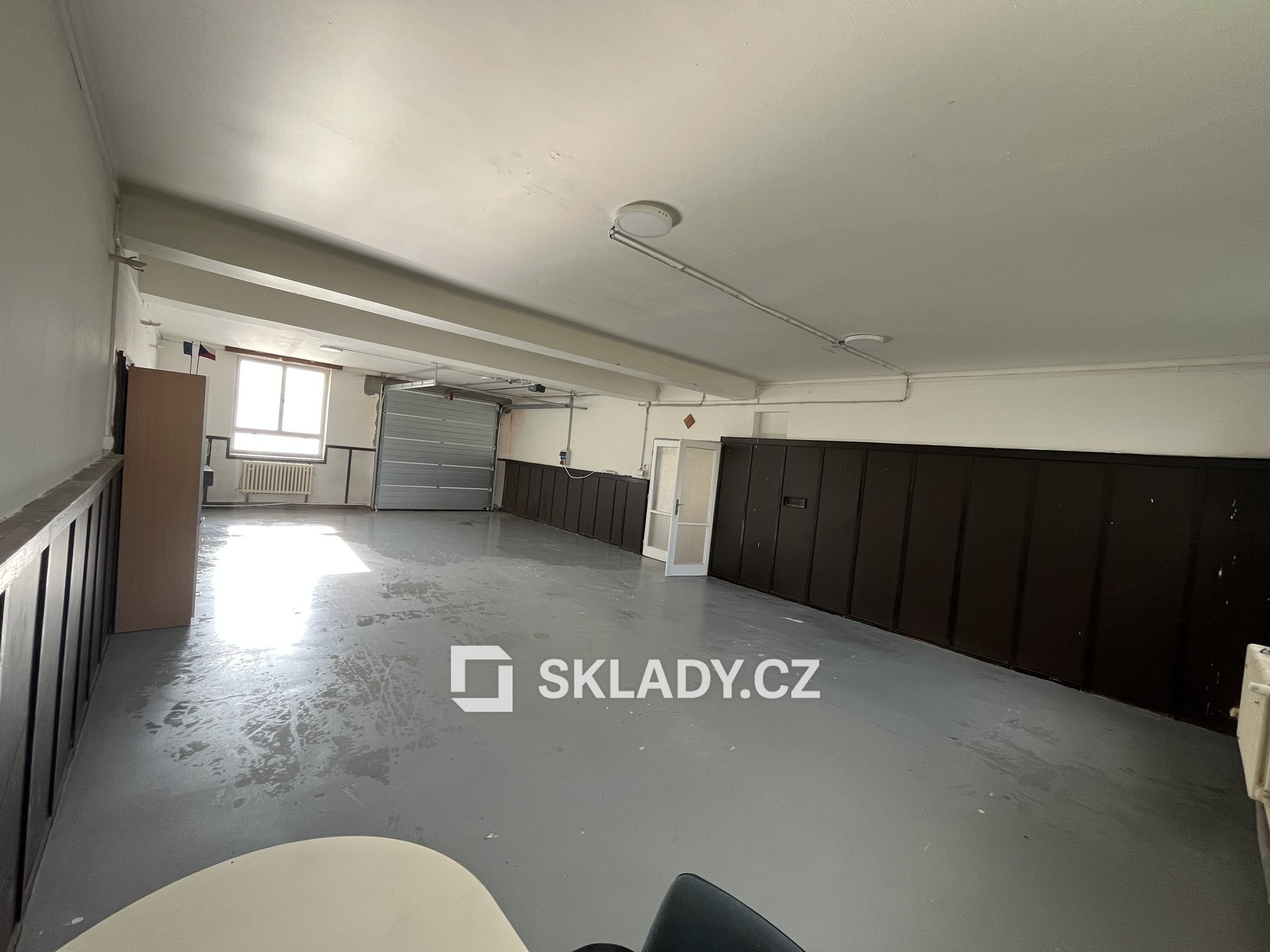 sklad 76 m2 + 10m2 zázemí (2)