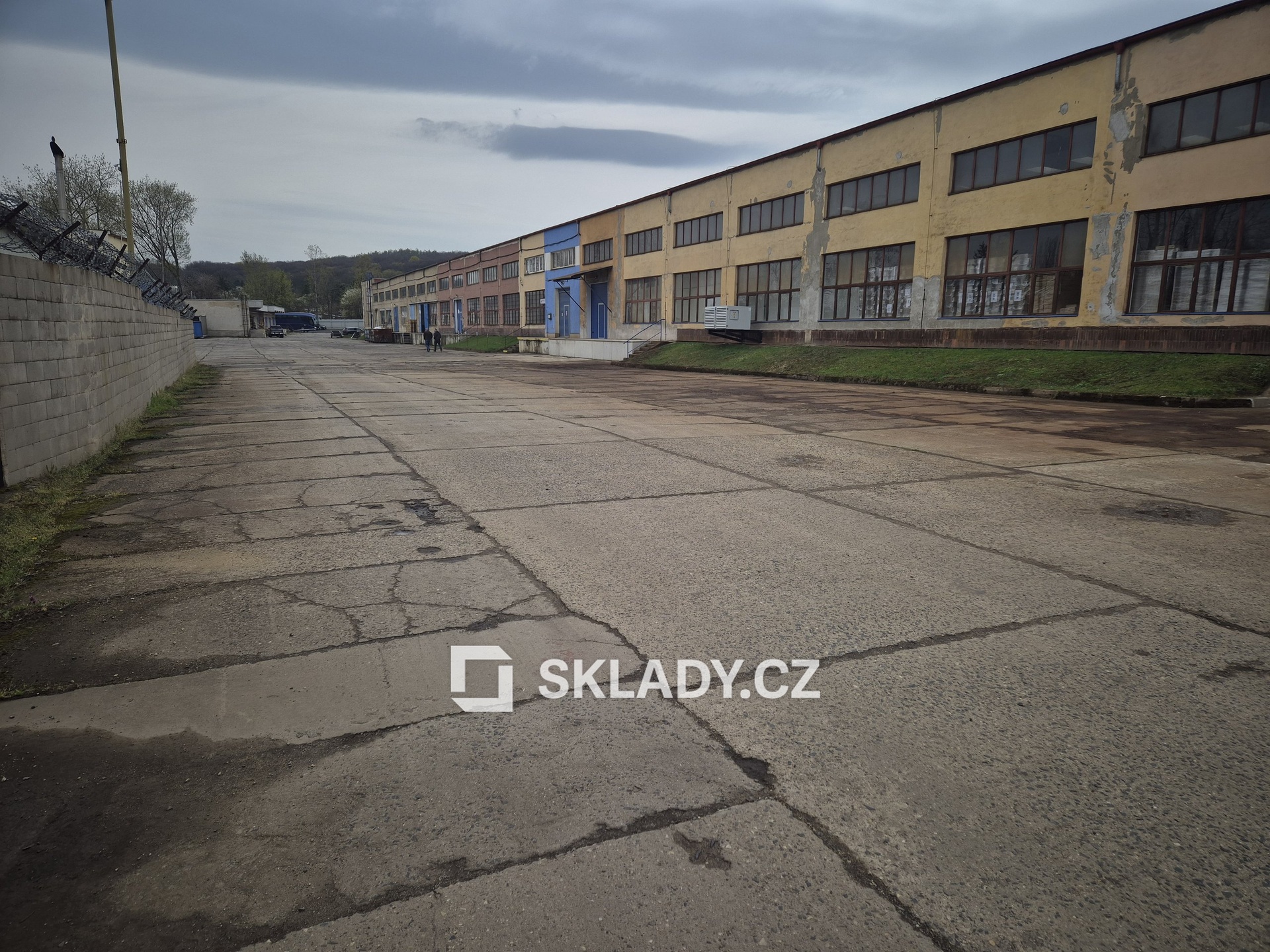 zpevněná plocha 216 m2 (1)