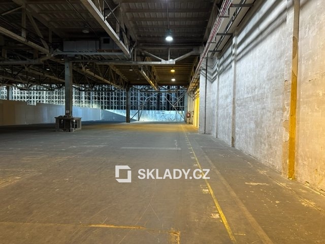 sklad 1 600 m2 (1)
