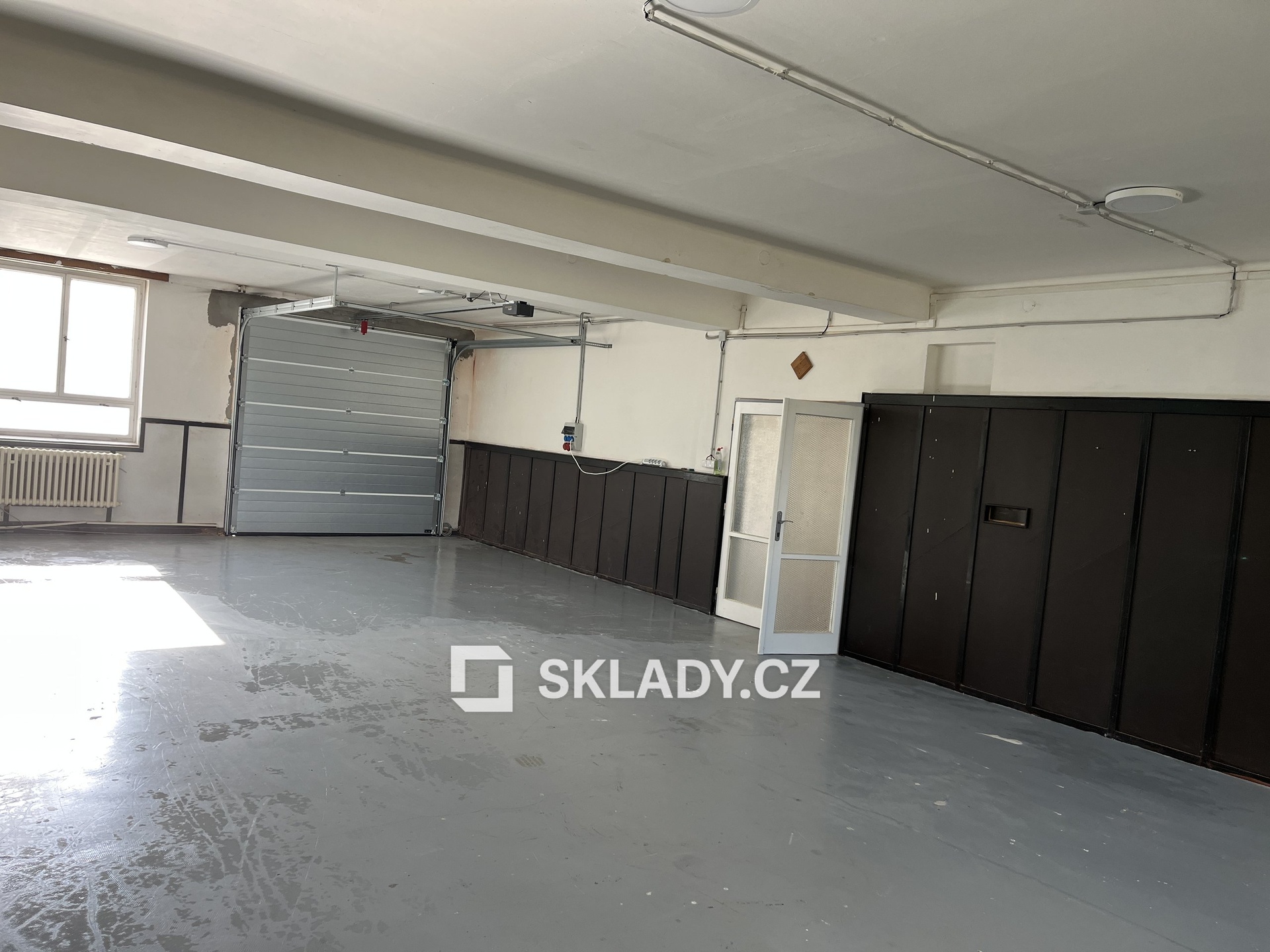 sklad 76 m2 + 10m2 zázemí (3)