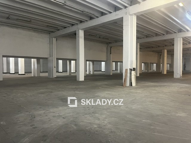 Skladové prostory - Bratislava (13)