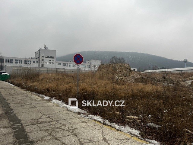 Pozemek 16 940 m2 - Bratislava (6)