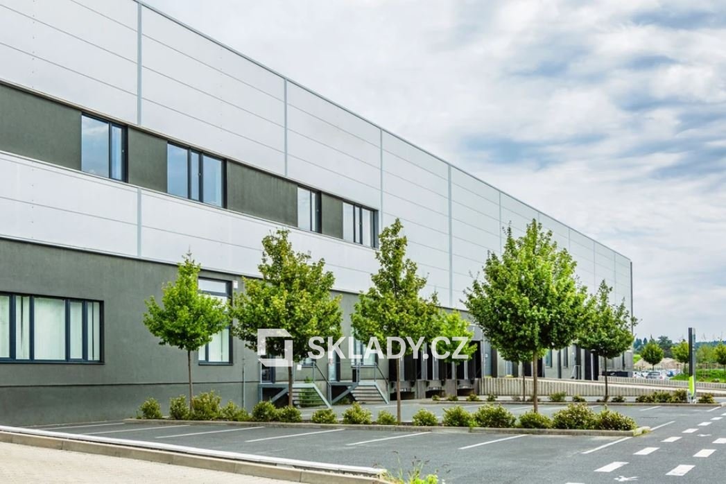 hala - Říčany....