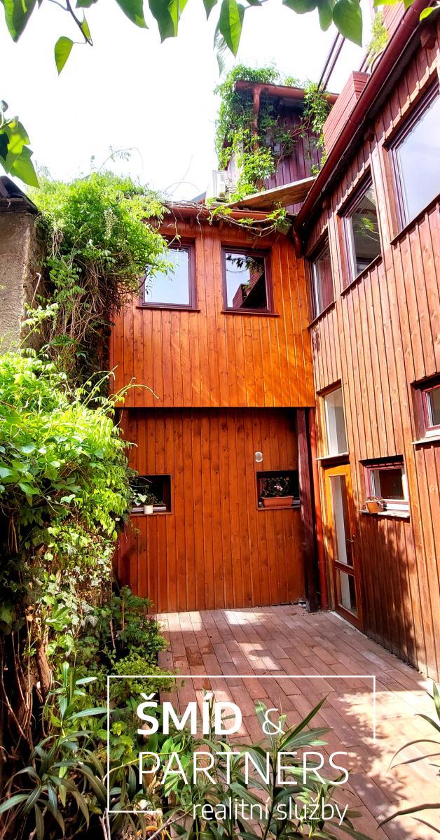 Prodej rodinného domu 187 m² – pohled 3