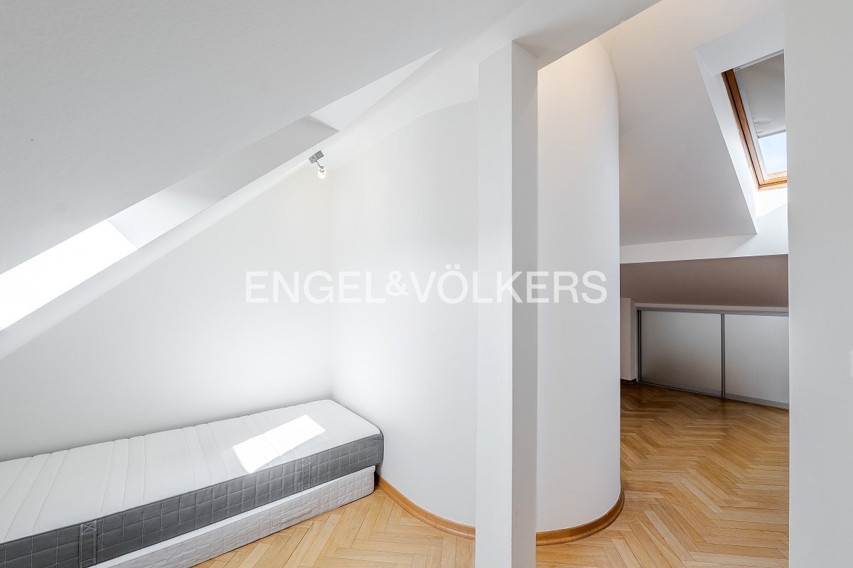 P1245857-HDR_web
