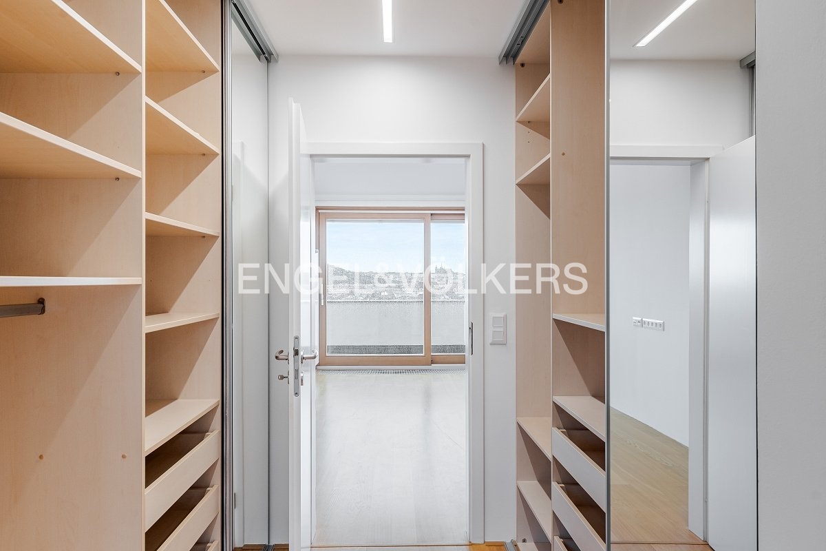 14-P1178830-HDR_web