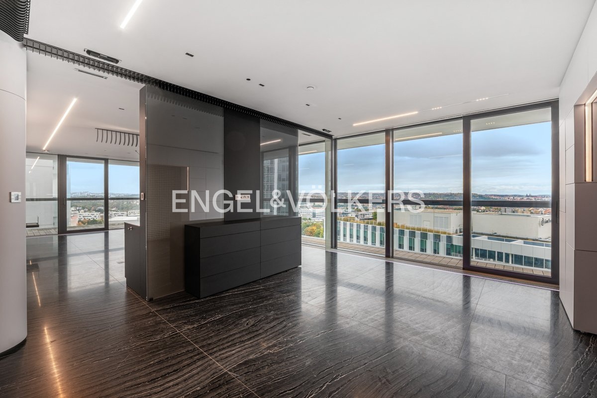 2-P1412860-HDR_web