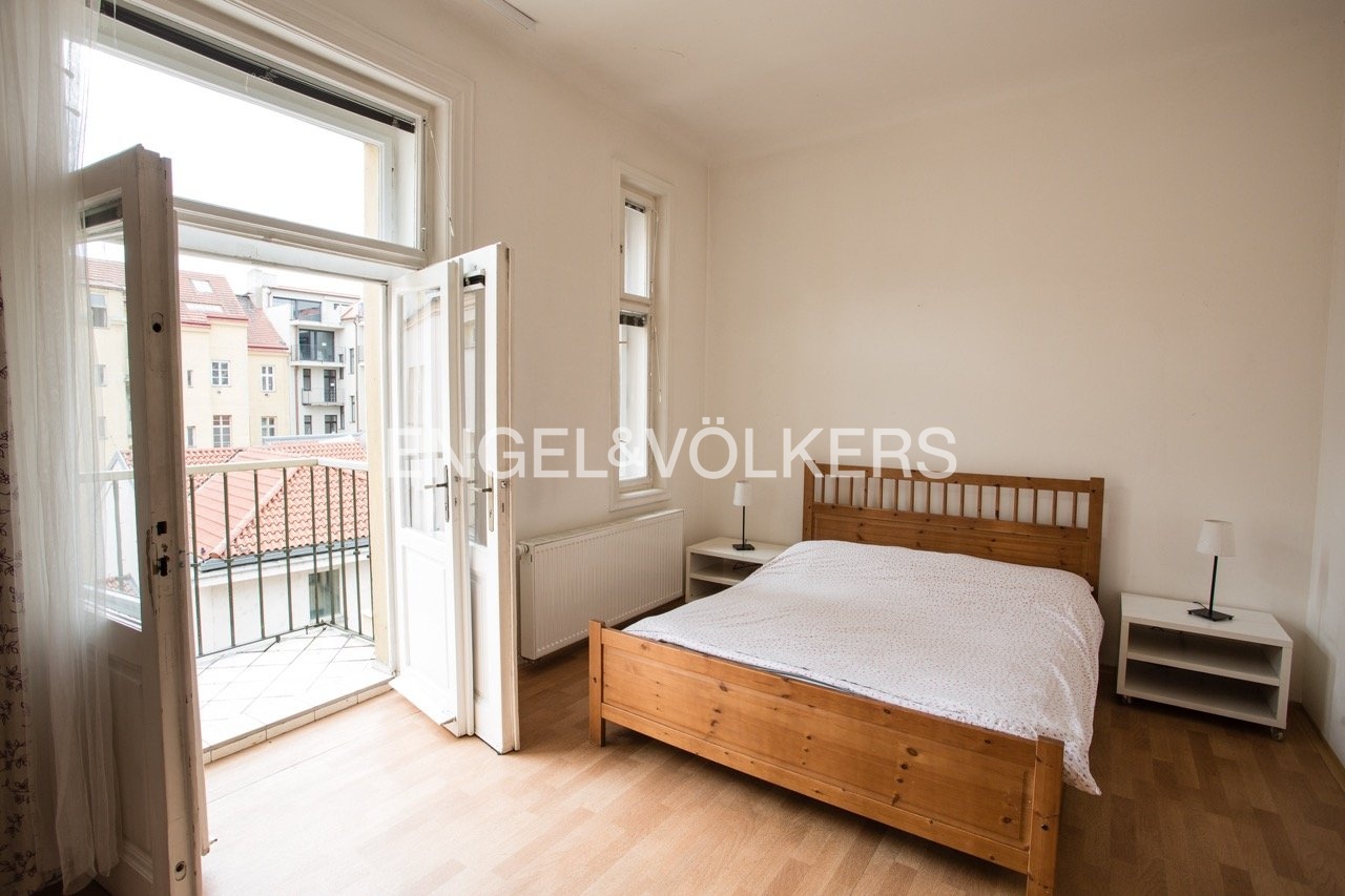 04_Flat 18 - Bedroom 1.1 Large