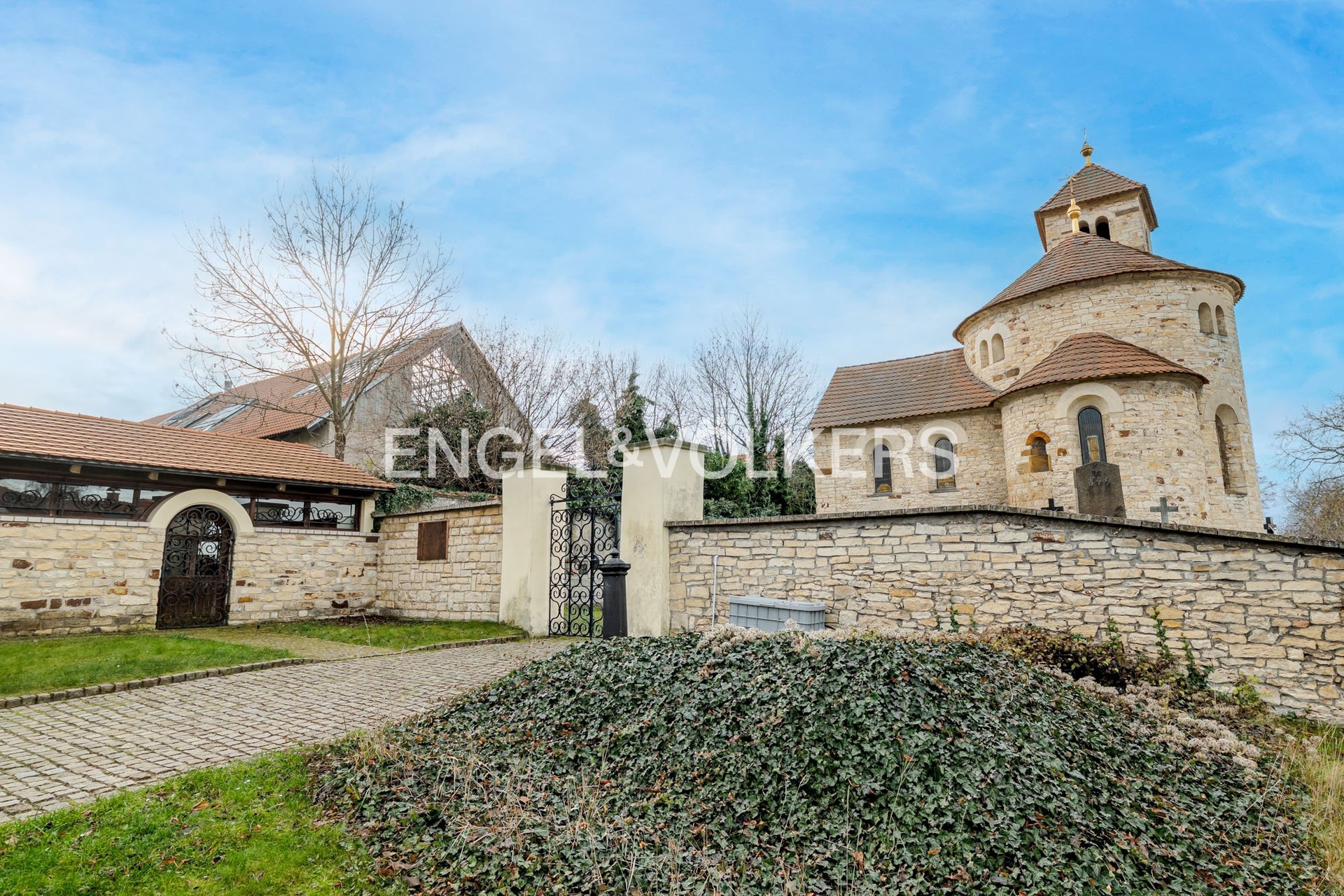 P1434737-HDR_exposé