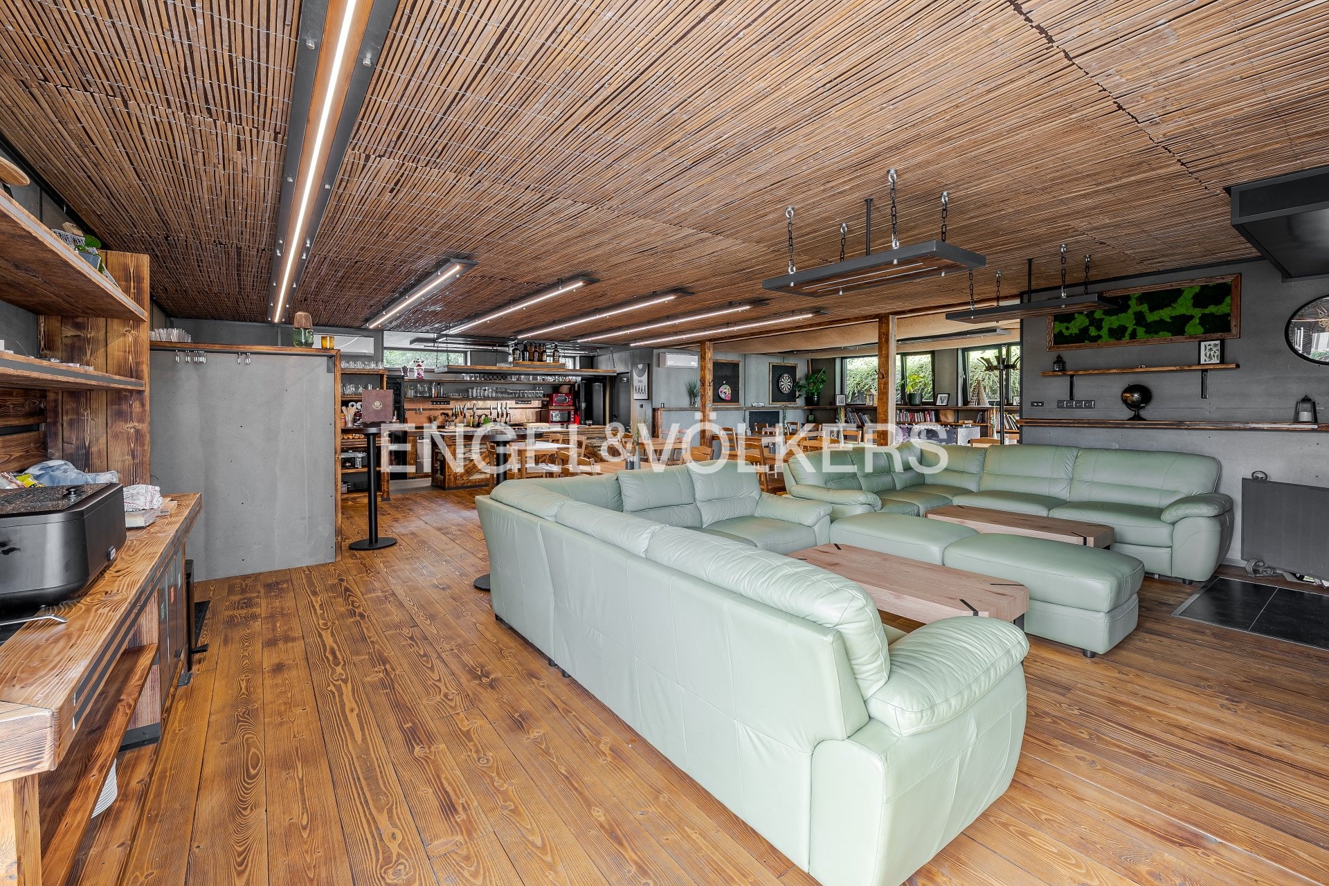 P1637891-HDR_web