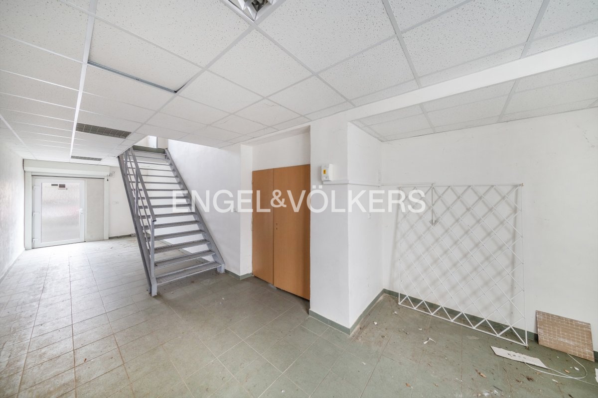 F_0022_IMG_3875_web_(1200x800px)