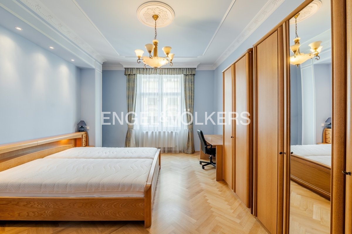 P1379603-HDR_web