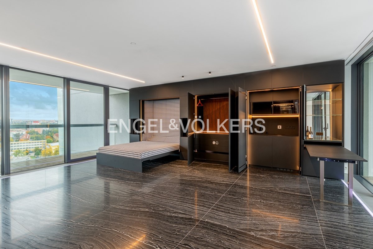 9-P1412829-HDR_web