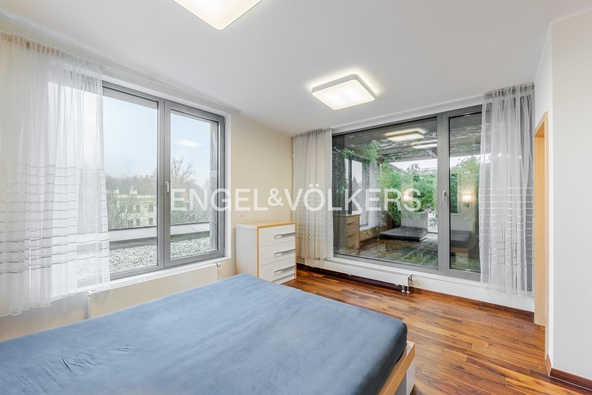 P1466650-HDR_web (1)