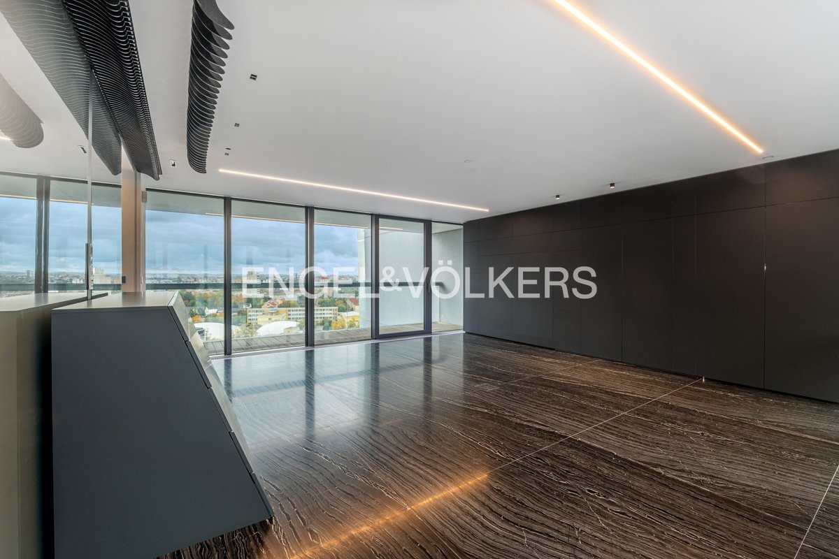 8-P1412828-HDR_web