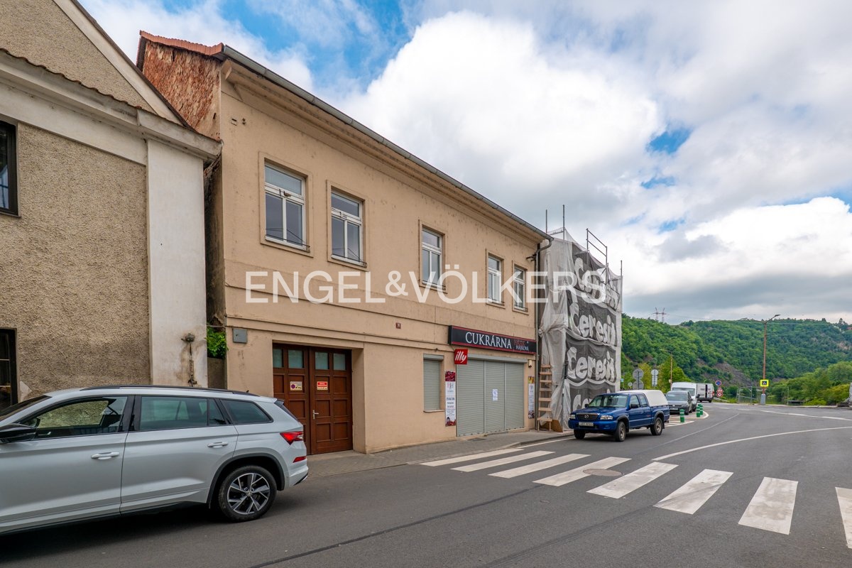 P1278632-Edit_web