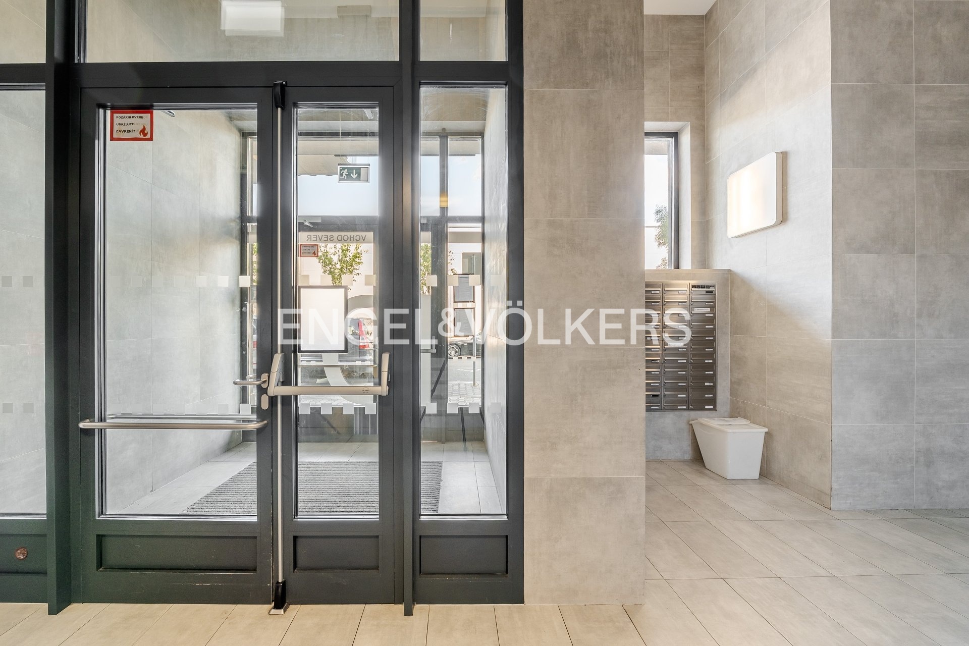 P1590611-HDR_web