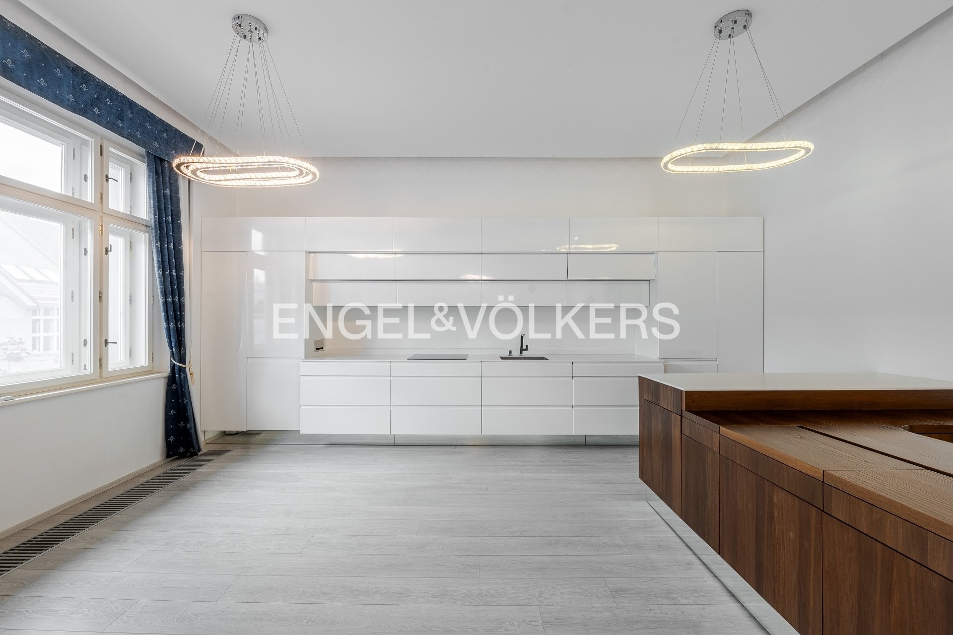 P1637939-HDR_web