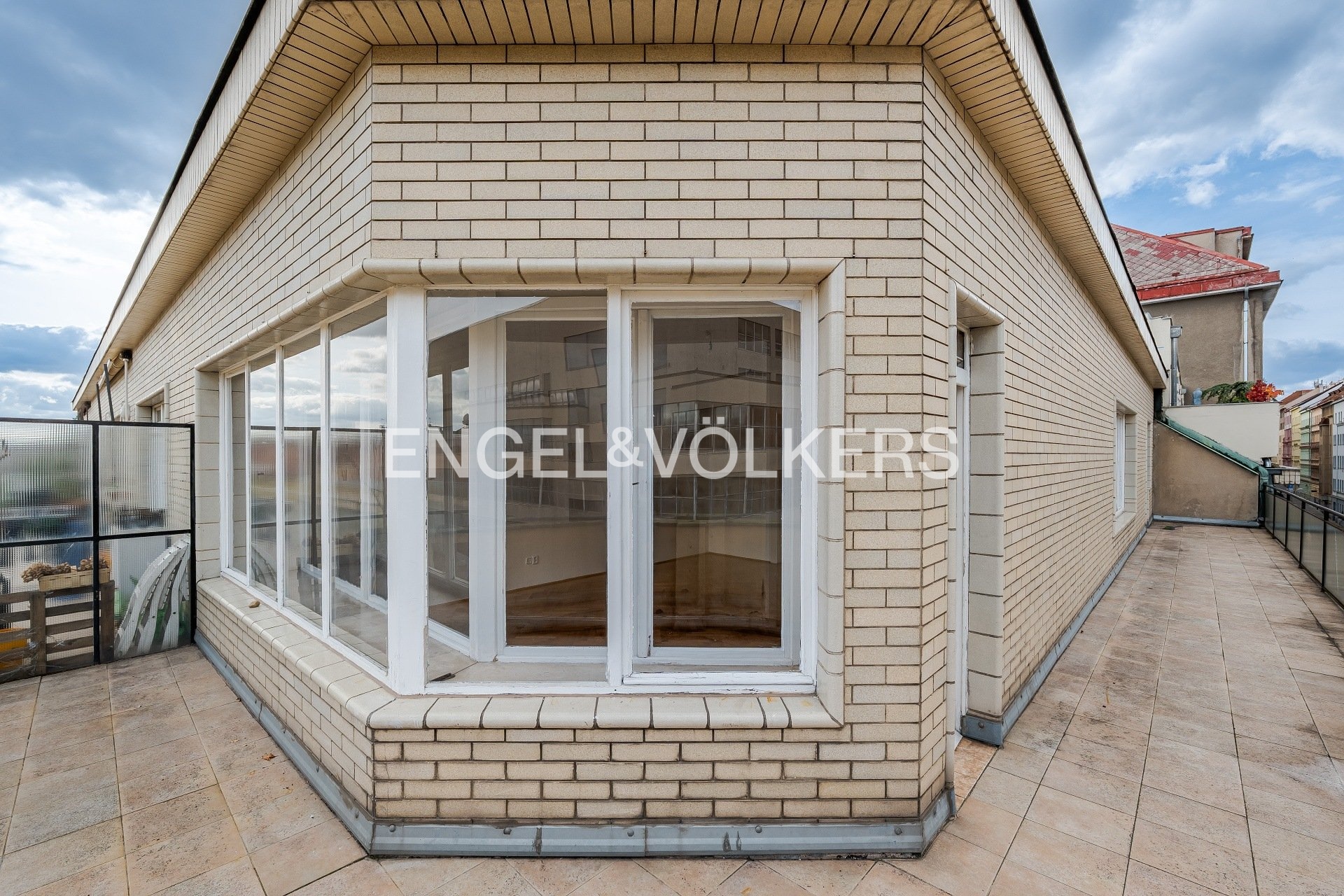 04_P1660516-HDR_web