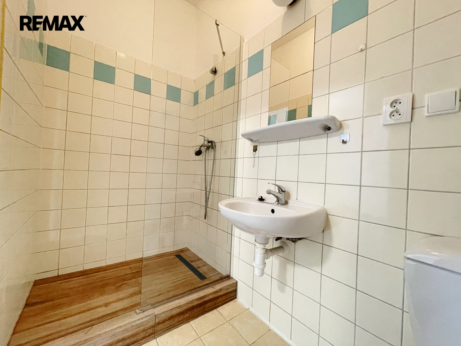 Pokoj 702 - koupelna