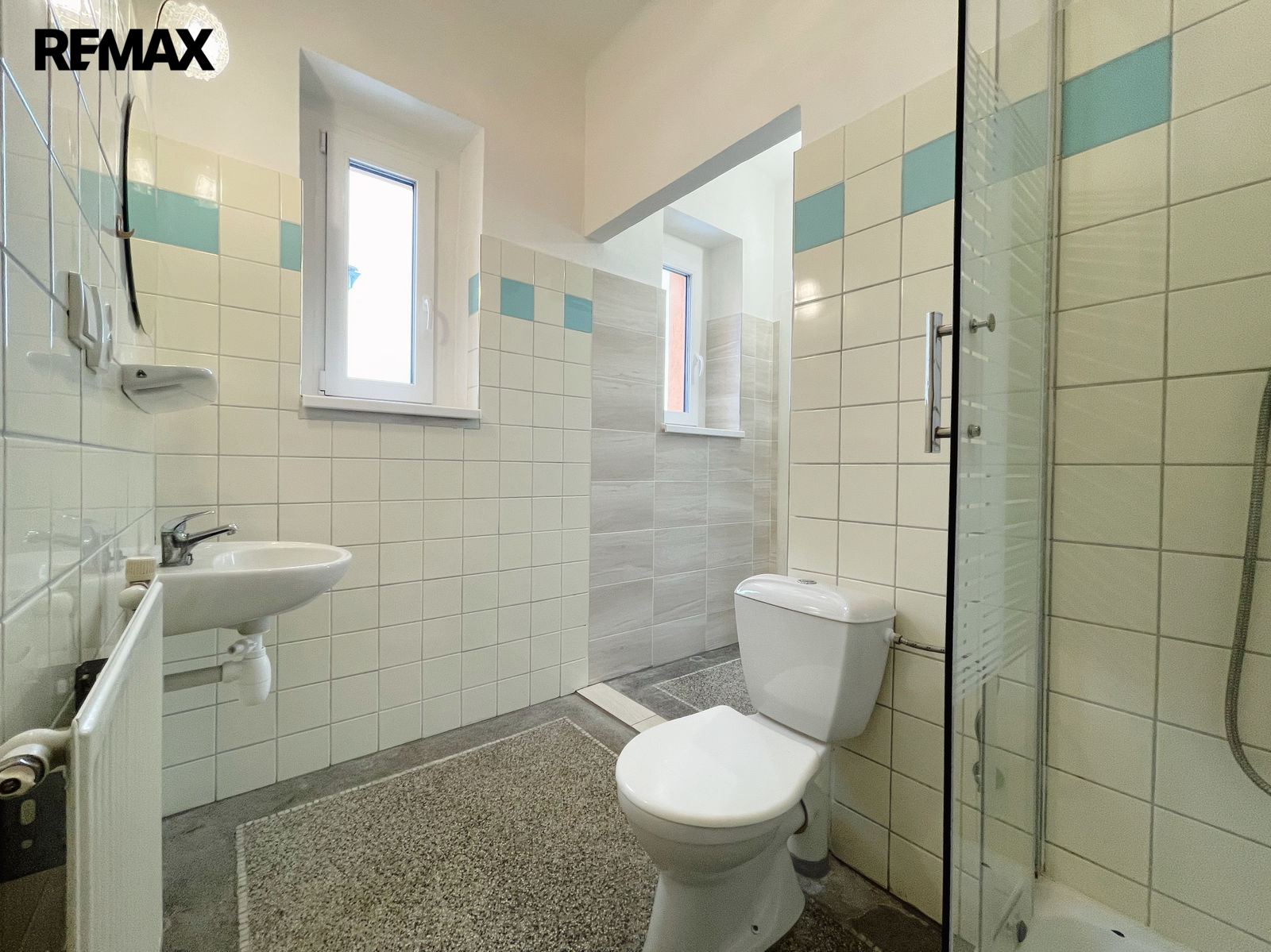 Pokoj 701 - koupelna