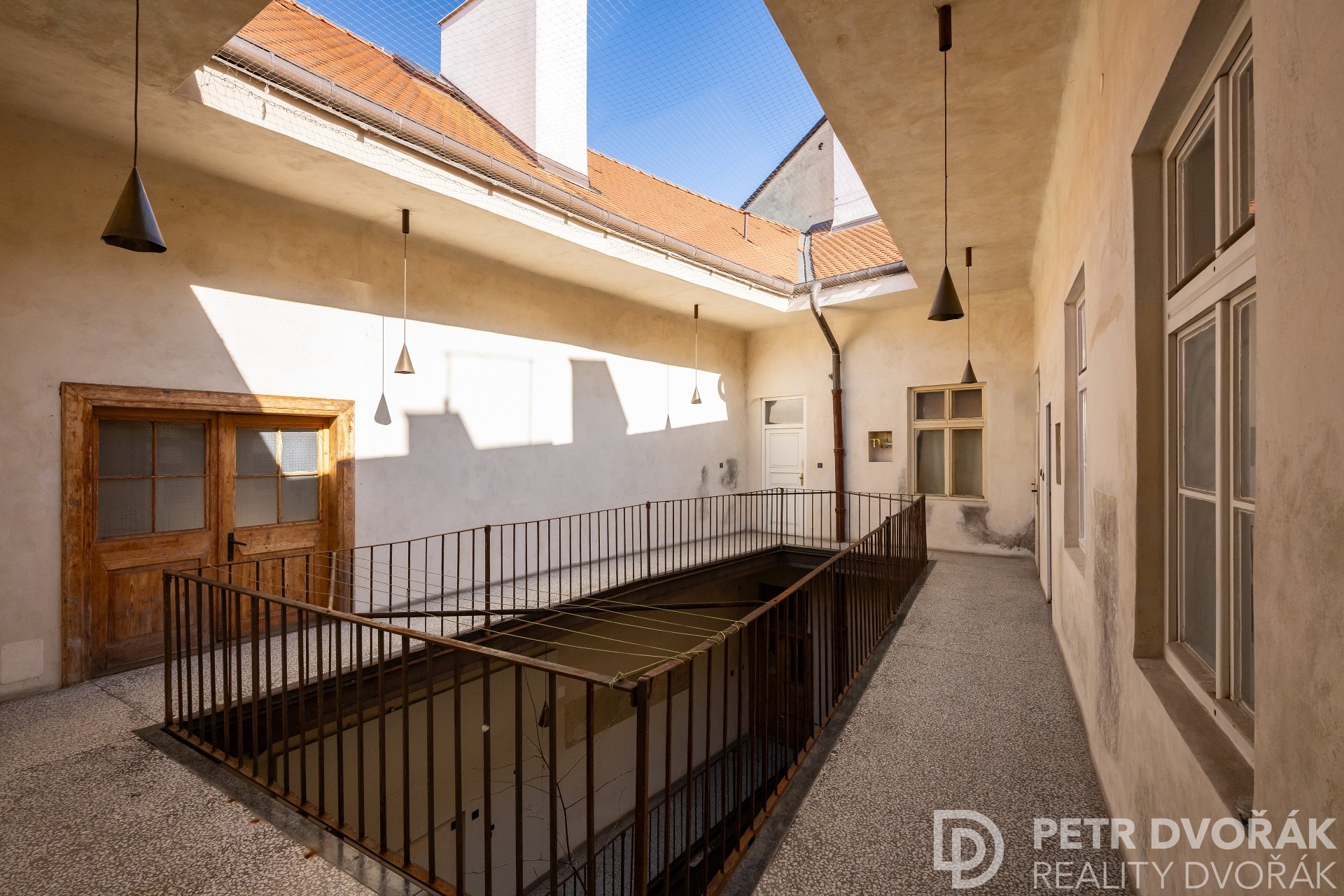 260225_hastalska-13_10m