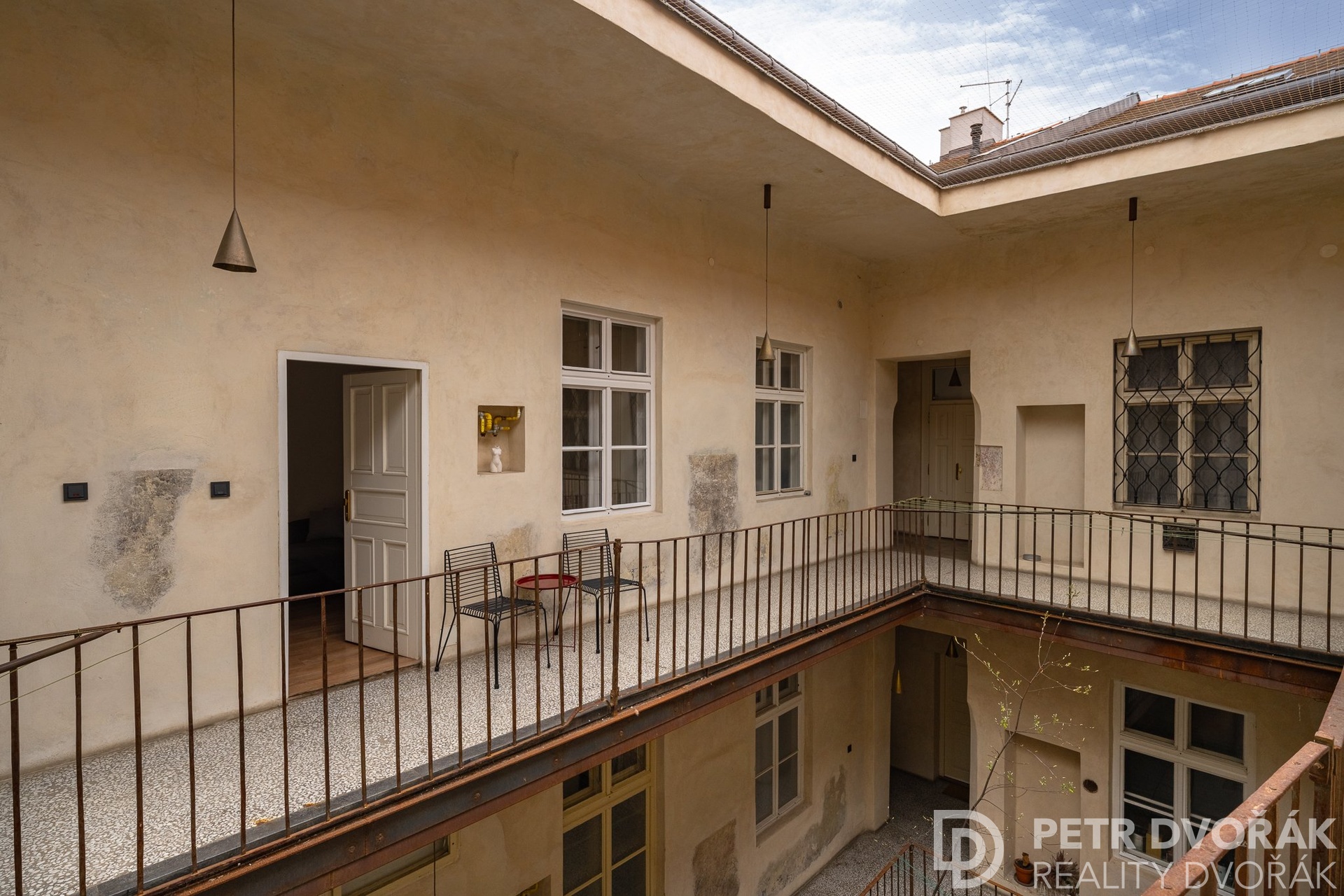 09873-Hastalska-JiriSebek-Www