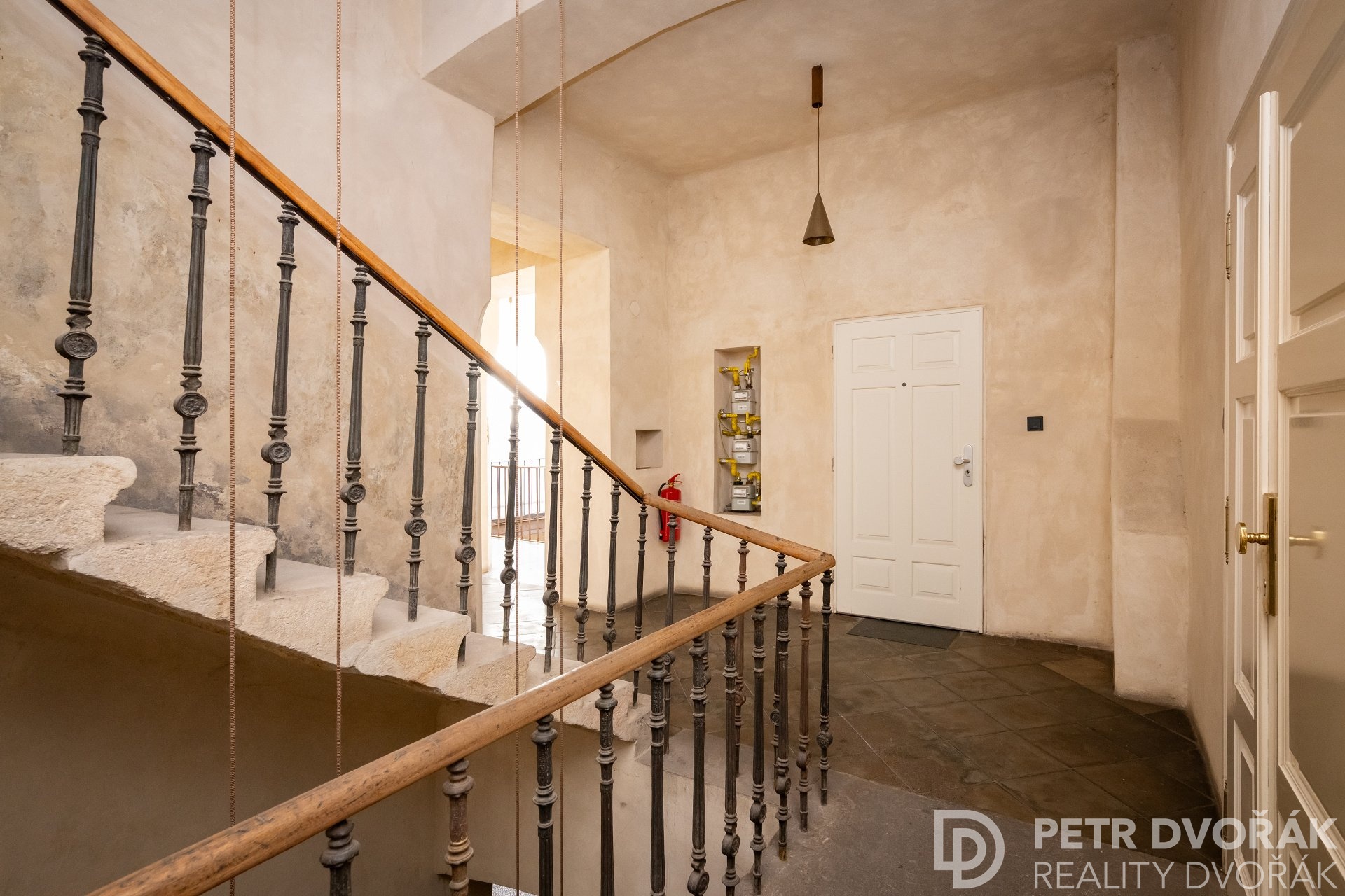 260225_hastalska-13_16m