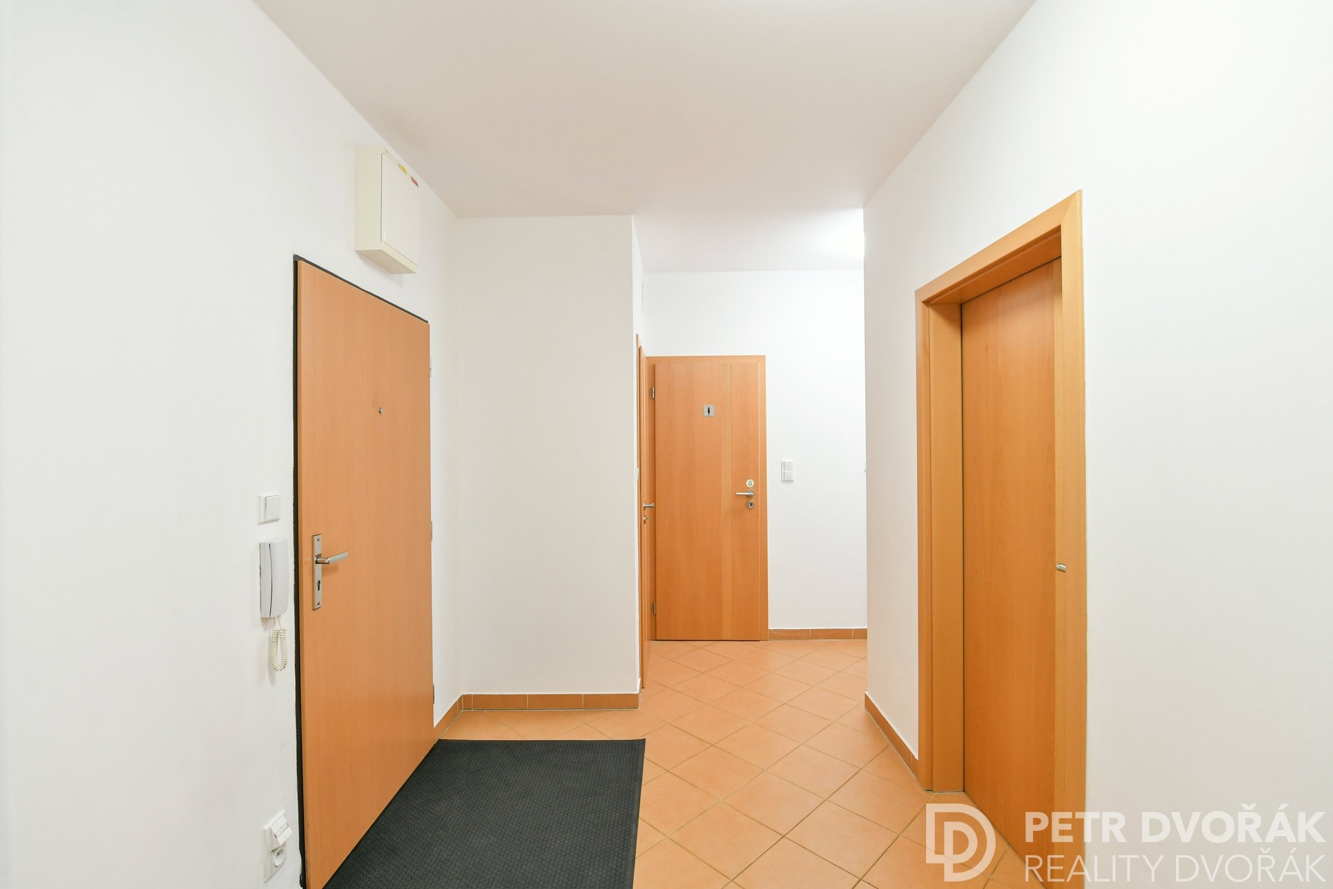 PEG_2569