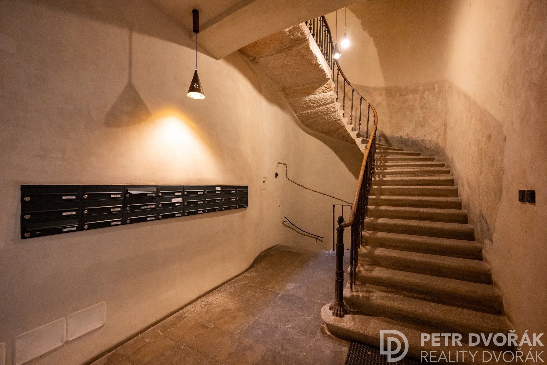 260225_hastalska-13_12m