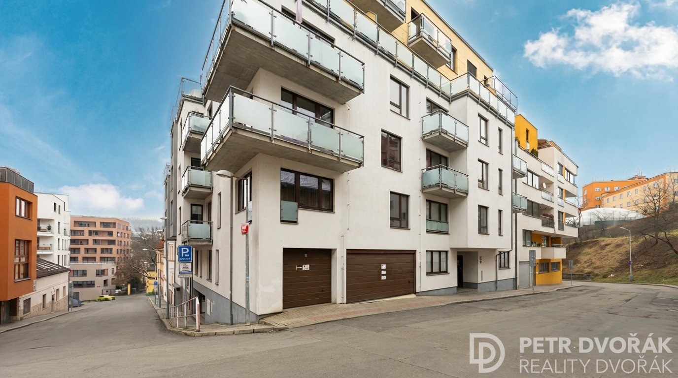 collov-ai_20260204223636_gp0l4z