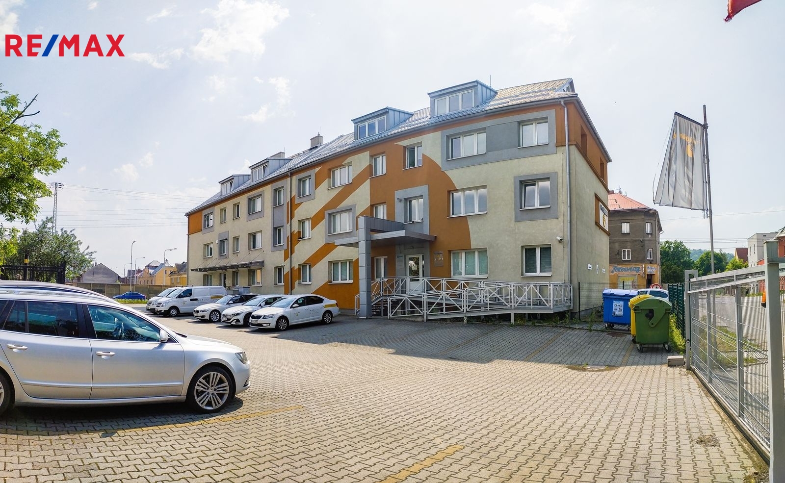 +420 739 604 767 I www.vaclavadamcik.cz I vaclav.a