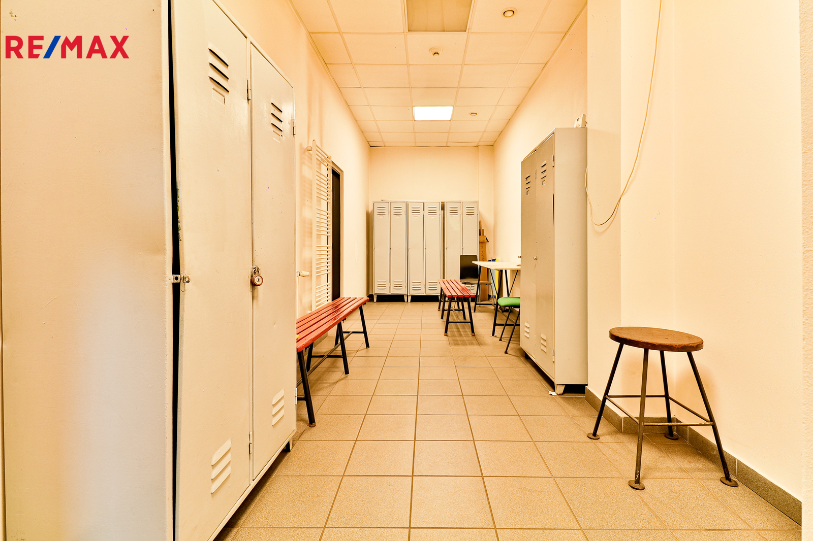 +420 739 604 767 I vaclav.adamcik@re-max.cz I pron