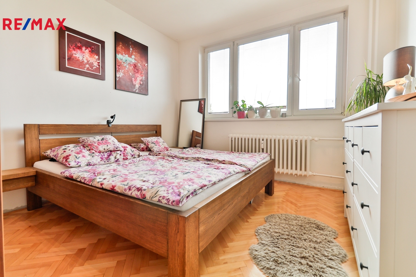 +420 739 604 767 I www.vaclavadamcik.cz I vaclav.a