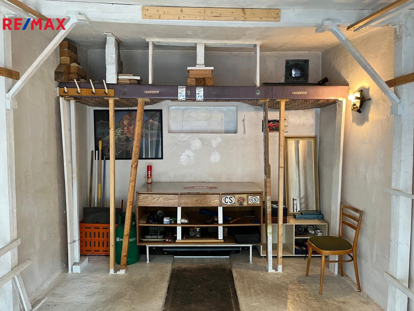 +420 739 604 767 I www.vaclavadamcik.cz I vaclav.a