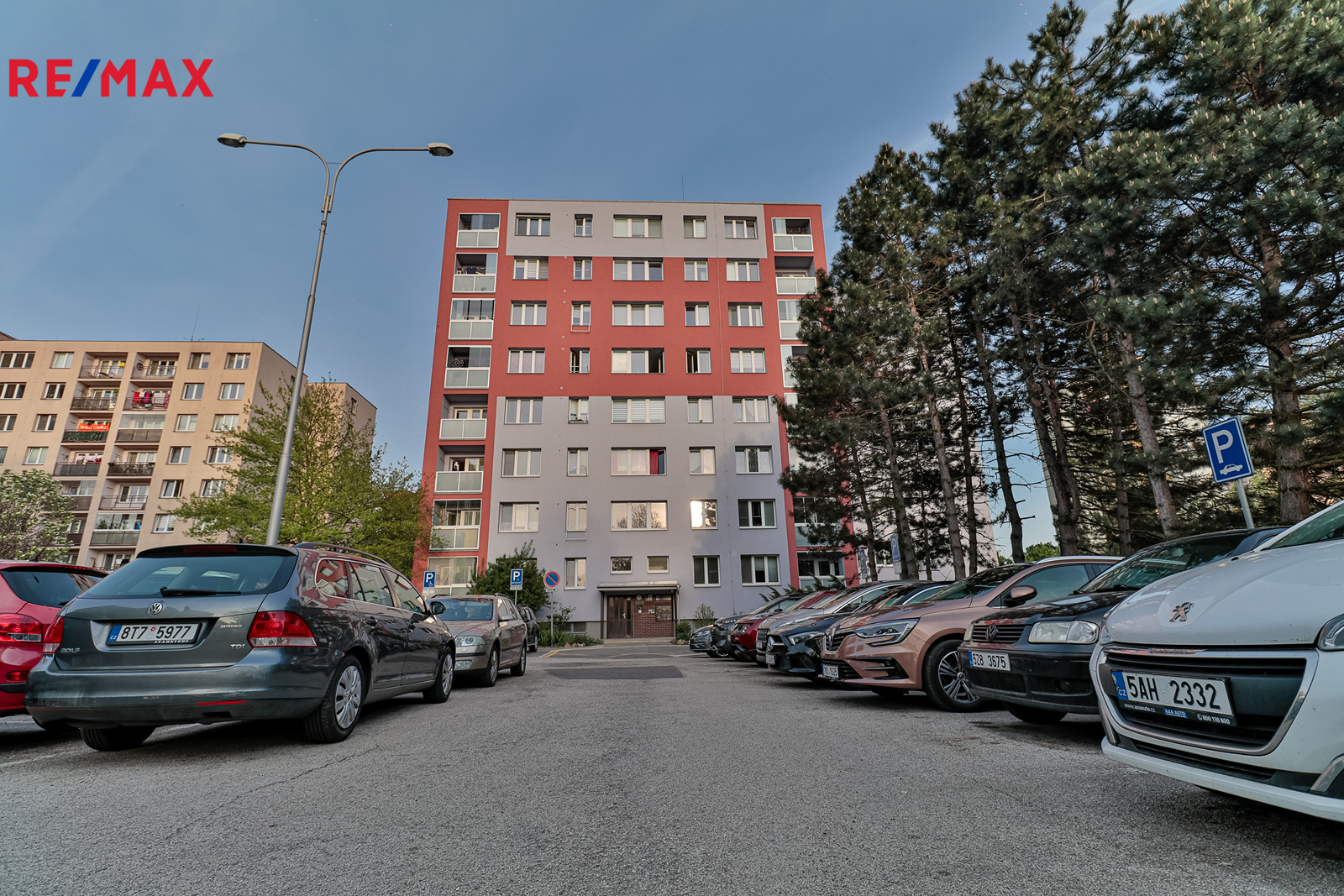 +420 739 604 767 I www.vaclavadamcik.cz I vaclav.a